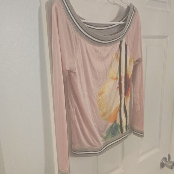 Express Gray and Pink Striped Top - Picture 5 of 6